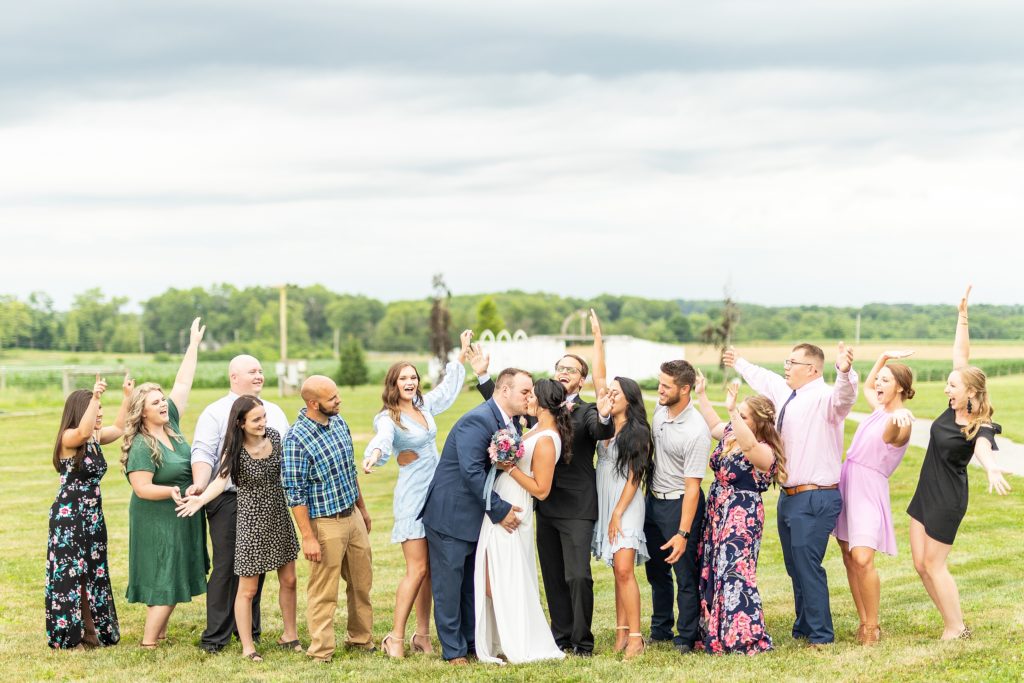 Covid-19 July wedding at Nickajack Farms in North Lawrence, Ohio. Akron and Canton, Ohio photographed by wedding and destination photographer, Bree Thompson.