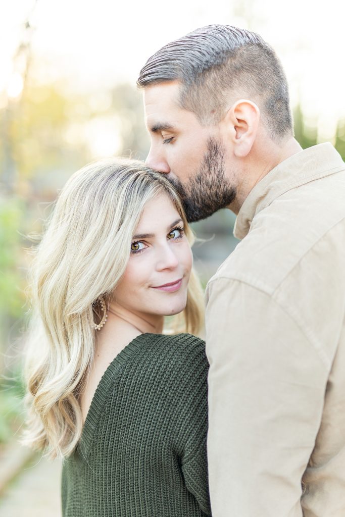 Colorful autumn Inniswood engagement session in Columbus, Ohio by San Diego wedding photographer, Bree Thompson Photography.